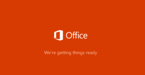 Arreglar Office 365 atascado en la preparación de cosas