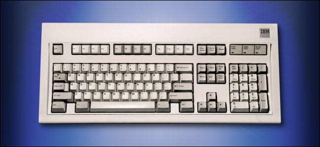 El modelo de teclado IBM M.