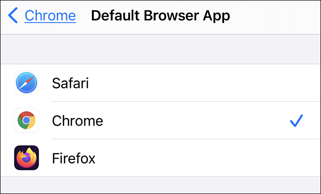 En la configuración predeterminada de la aplicación del navegador en iPhone, toque la aplicación del navegador que desea utilizar.