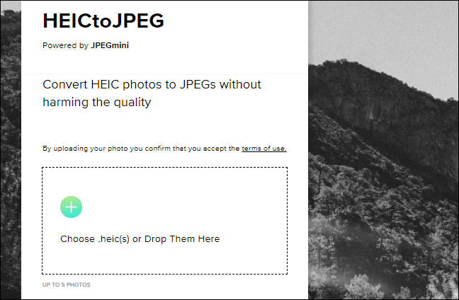 Arrastre y suelte archivos HEIC desde su computadora para convertirlos al sitio web HEICtoJPEG.