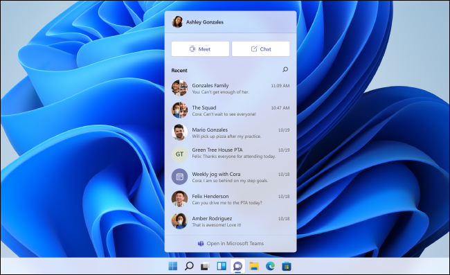 La ventana emergente de Microsoft Teams Chat en Windows 11.