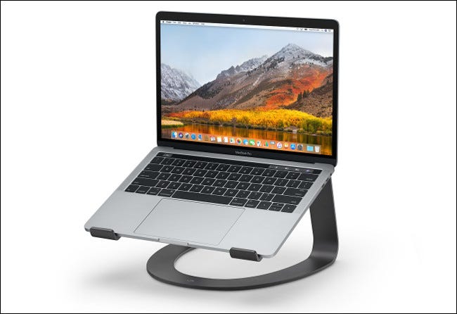 Soporte Twelve South Curve para MacBook.