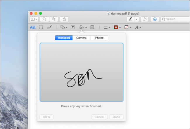 Firmar con el trackpad en Mac