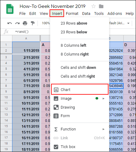 En Hojas de cálculo de Google, haga clic en Insertar> Gráfico para insertar un gráfico.» ancho =»450″ altura =»501″ onload =»pagespeed.lazyLoadImages.loadIfVisibleAndMaybeBeacon (esto);» onerror =»this.onerror = null; pagespeed.lazyLoadImages.loadIfVisibleAndMaybeBeacon (esto);»/></p>
<p>De forma predeterminada, se crea un gráfico de líneas básico utilizando sus datos, y la herramienta Editor de gráficos se abre a la derecha para que pueda personalizarla aún más.</p>
<center><script async src=