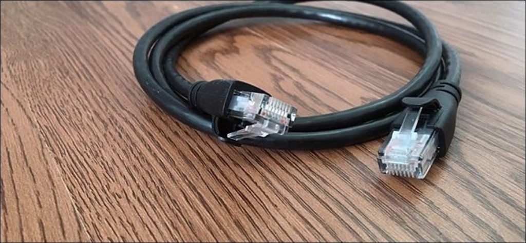 Cómo engarzar sus propios cables Ethernet personalizados de cualquier longitud