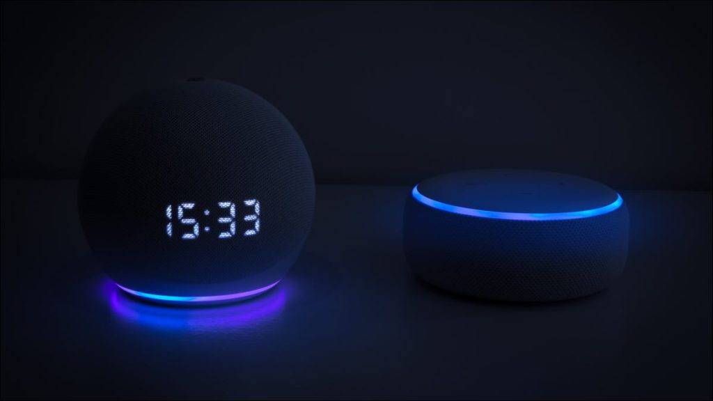 Dispositivos Amazon Echo Dot (tercera y cuarta generación).