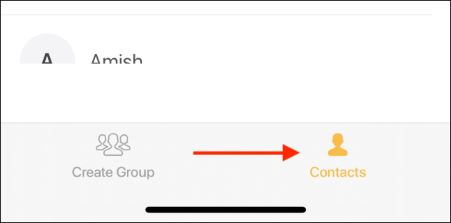 Vaya a la pestaña Contactos en la aplicación Grupos