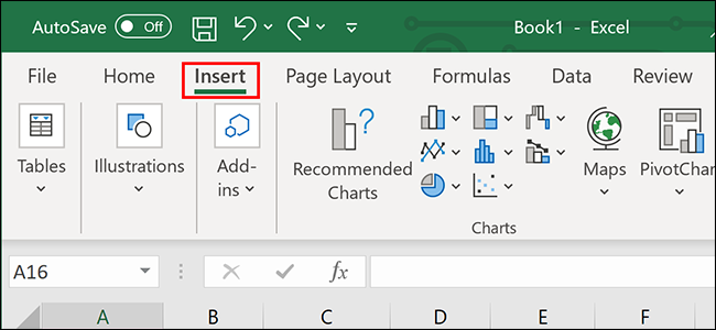 Pulsando "Insertar" en la cinta de Excel.