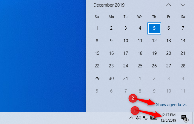 Visualización del calendario en la ventana emergente del reloj de Windows 10.