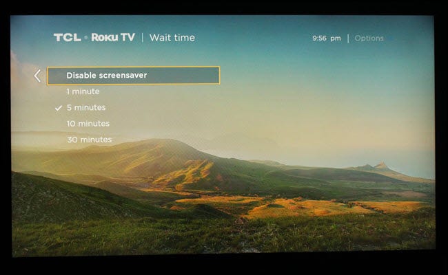 Cuadro de diálogo de configuración de tiempo del protector de pantalla de Roku, con 5 minutos seleccionados.