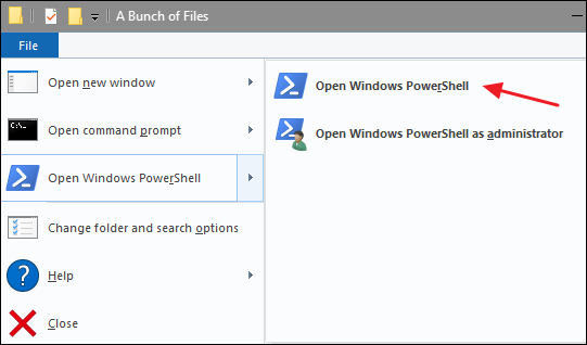 Haga clic en Archivo> Abrir Windows PowerShell> Abrir Windows PowerShell.» ancho =»541″ altura =»318″ onload=»pagespeed.lazyLoadImages.loadIfVisibleAndMaybeBeacon(this);» onerror=»this.onerror=null;pagespeed.lazyLoadImages.loadIfVisibleAndMaybeBeacon(this);»/></p>
<p>Para copiar un archivo o carpeta en PowerShell, use la siguiente sintaxis:</p>
<pre>Copy-Item 