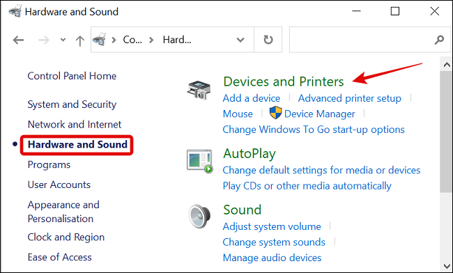 Haga clic en Hardware y sonido en el menú del Panel de control y seleccione Dispositivos e impresoras.