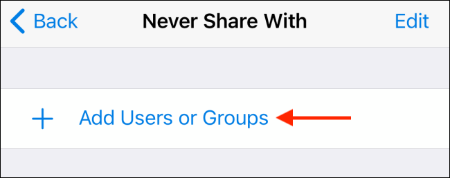 Toque Agregar usuarios de Nunca compartir con en Telegram para iPhone