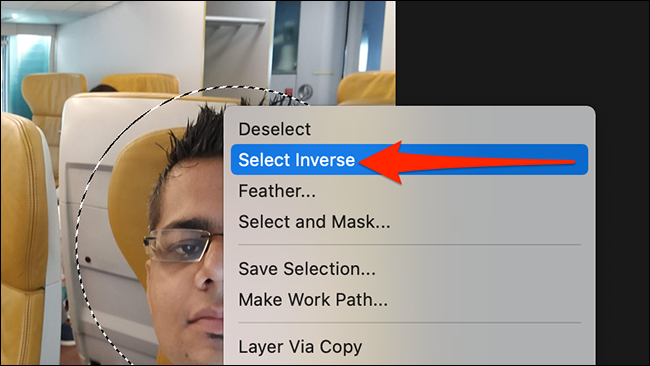 Haga clic en Seleccionar inverso en el menú contextual de Photoshop