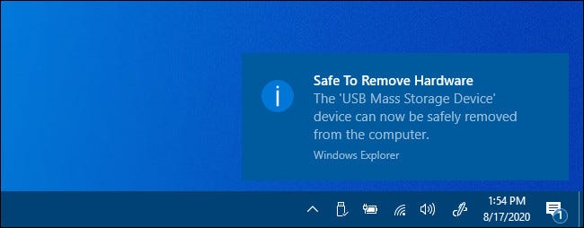 A "Eliminar material de forma segura" notificación en Windows 10.