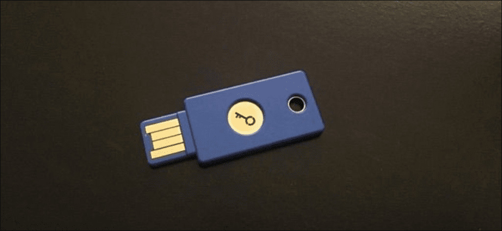 Cómo proteger sus cuentas con una clave U2F o YubiKey