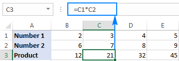 Al igual que con la multiplicación de columnas, las referencias de celdas relativas en la fórmula cambian en función de una posición relativa de filas y columnas, multiplicando un valor en la fila 1 por un valor en la fila 2 en cada columna: