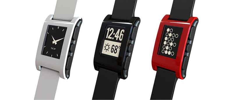 Pebble Time Versus Apple Watch - Which One is Better?