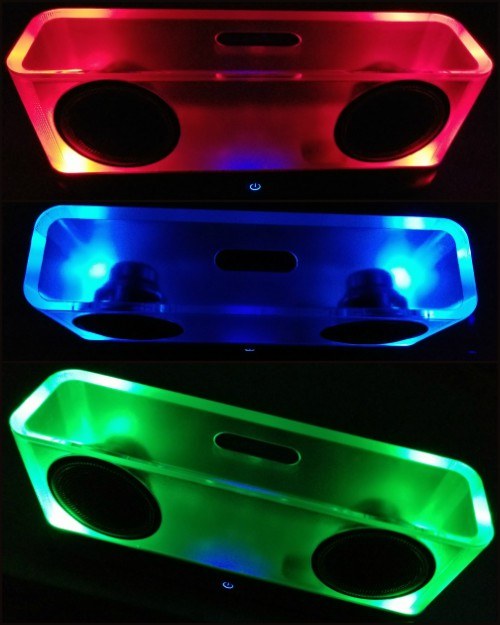 elegante-altavoz-bluetooth-led-colores