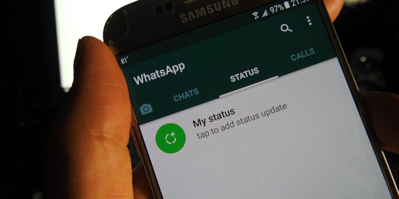 change-whatsapp-phone-number-featured