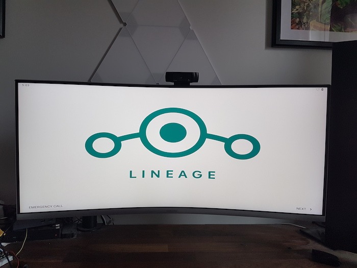 Después de unos minutos, verá el logotipo del sistema operativo Lineage.