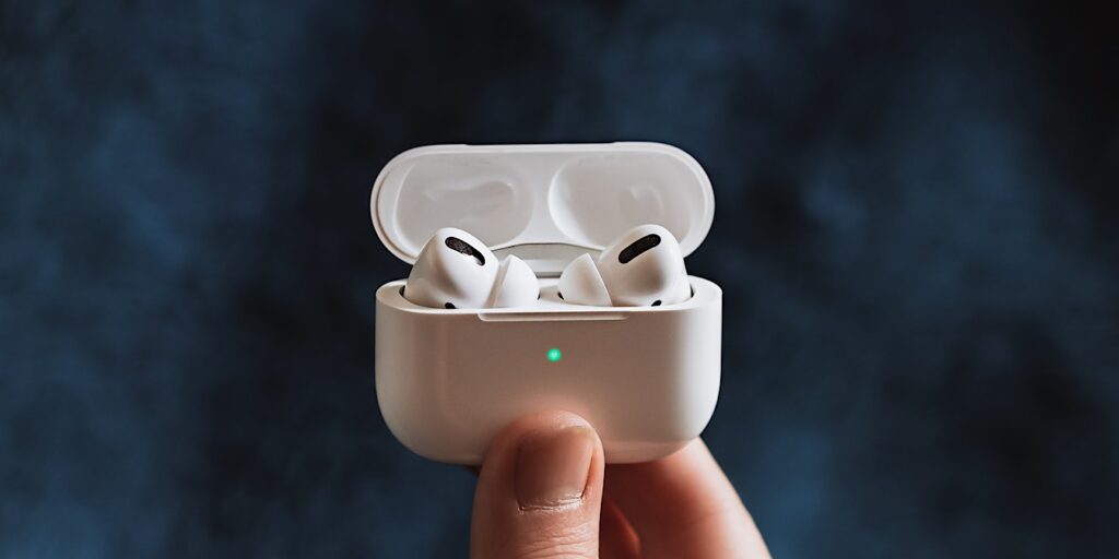 Airpods Lawsuit Featured