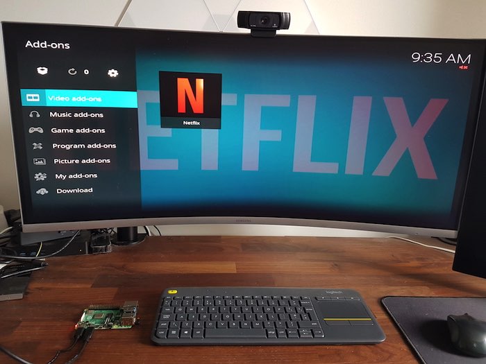 ¡Ahora puede ingresar sus datos de inicio de sesión y comenzar a disfrutar de todos sus programas y películas favoritos de Netflix a través de su Raspberry Pi!