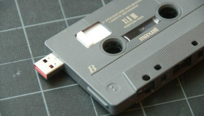 cool-uses-usb-drive-mixtape