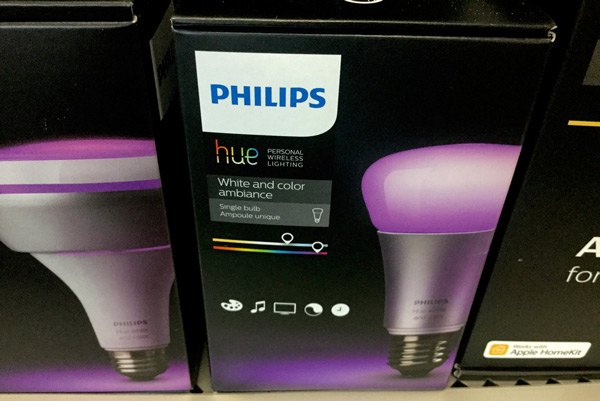 philips-hue-set-up-color-bombillas-en-tienda