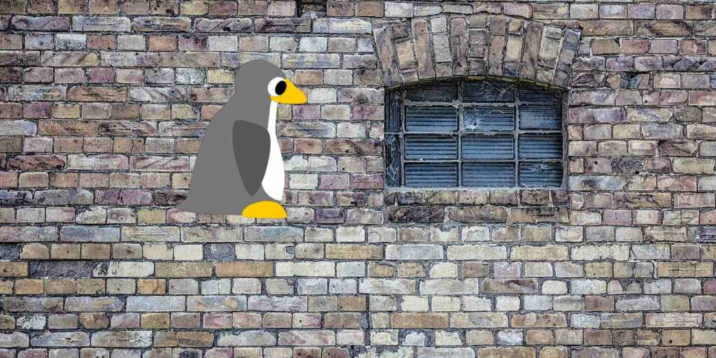 Linux Vs Windows Featured