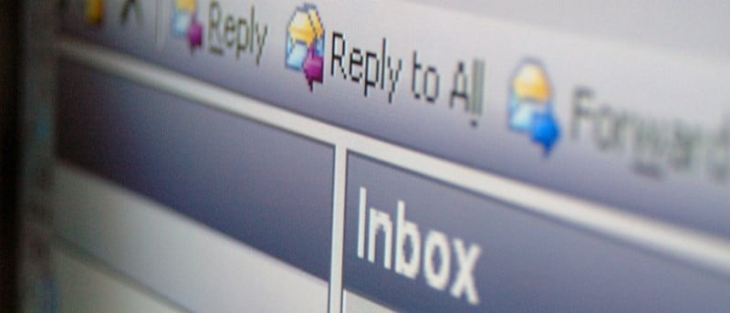 Cómo leer correos electrónicos en texto sin formato en diferentes clientes de correo electrónico
